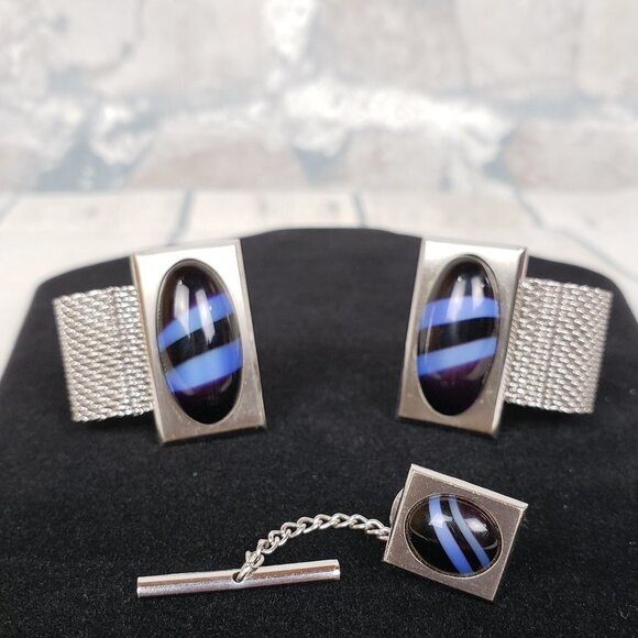 HICKOK Wrap Around Cuff Link Set Silver Blue - Picture 2 of 8